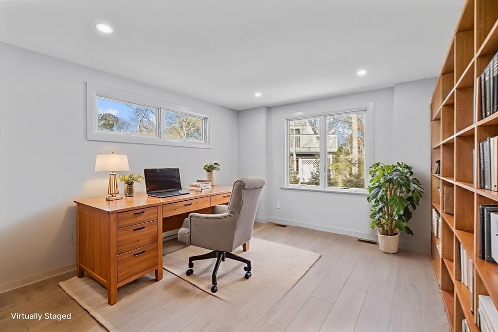 46 Greensward Circle Mashpee — Photo 19 of 42