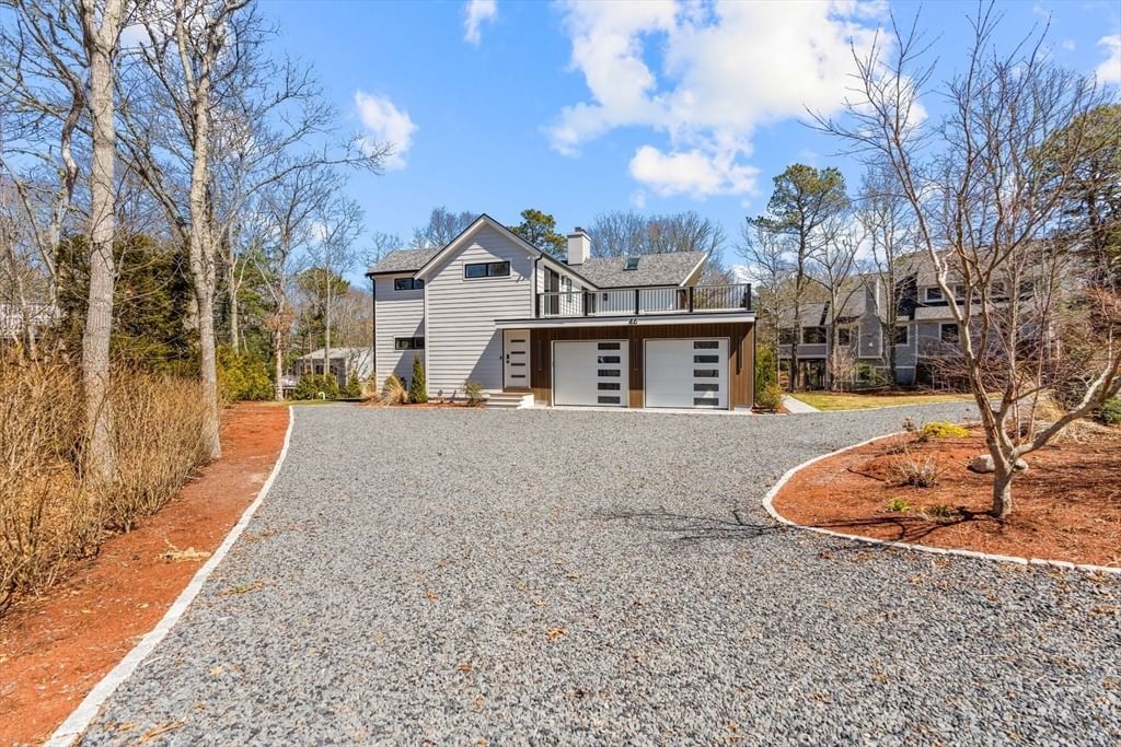 46 Greensward Circle Mashpee — Photo 4 of 42