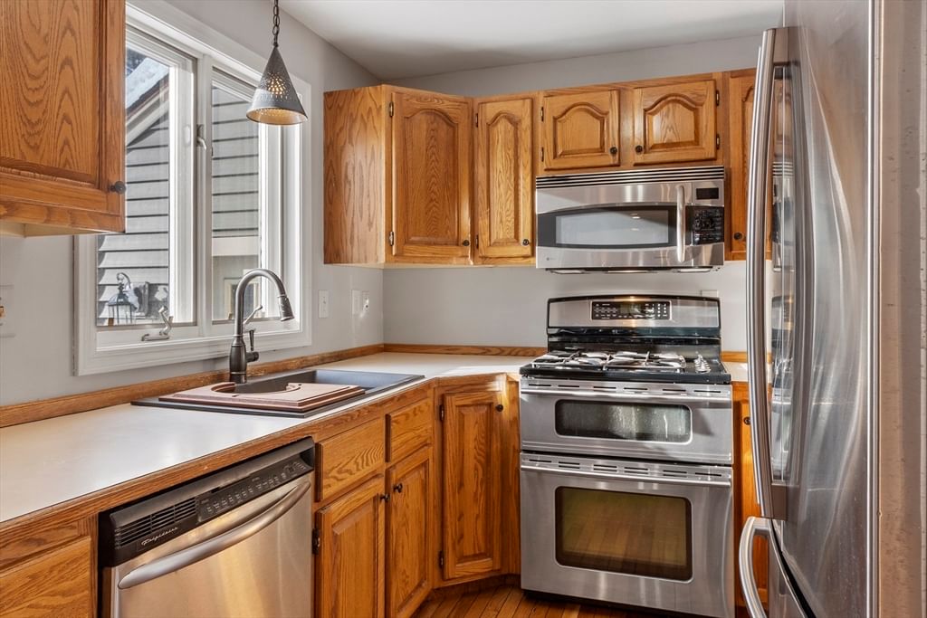 22 Old Hardwick Rd, Petersham, MA 01366 photo 2