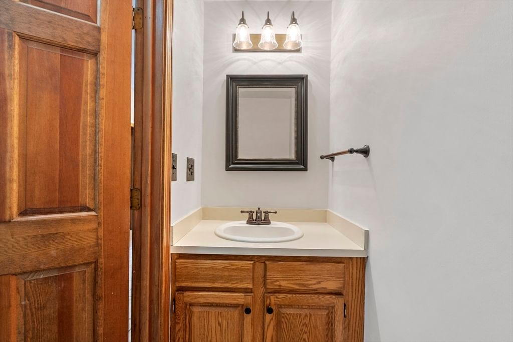 22 Old Hardwick Rd, Petersham, MA 01366 photo 5