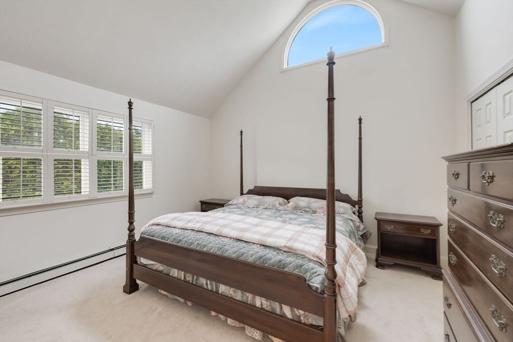 276 Shore St Falmouth — Photo 25 of 41