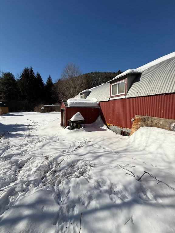 13 Maple Ave, Erving, MA 01344 photo 5