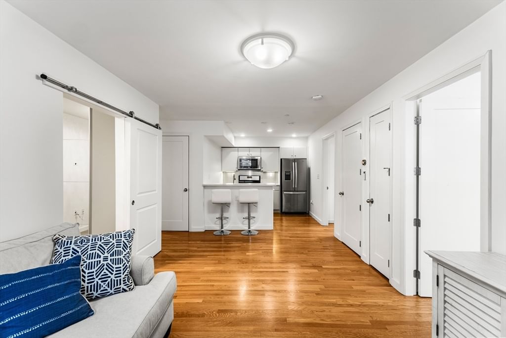 125 B St #1D Boston — Photo 6 of 20