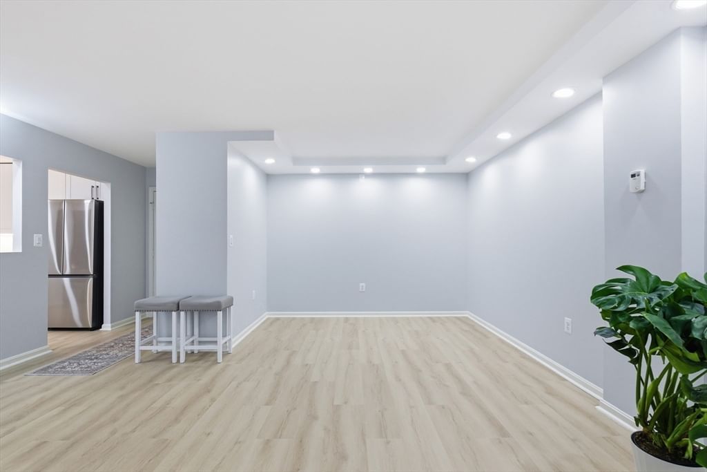 131 Coolidge Avenue #122 Watertown — Photo 11 of 24