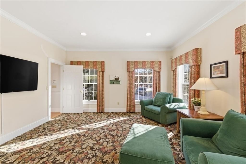 61 Airpark Dr Falmouth — Photo 13 of 30