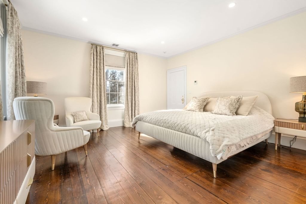 269 Franklin St Newton — Photo 17 of 30