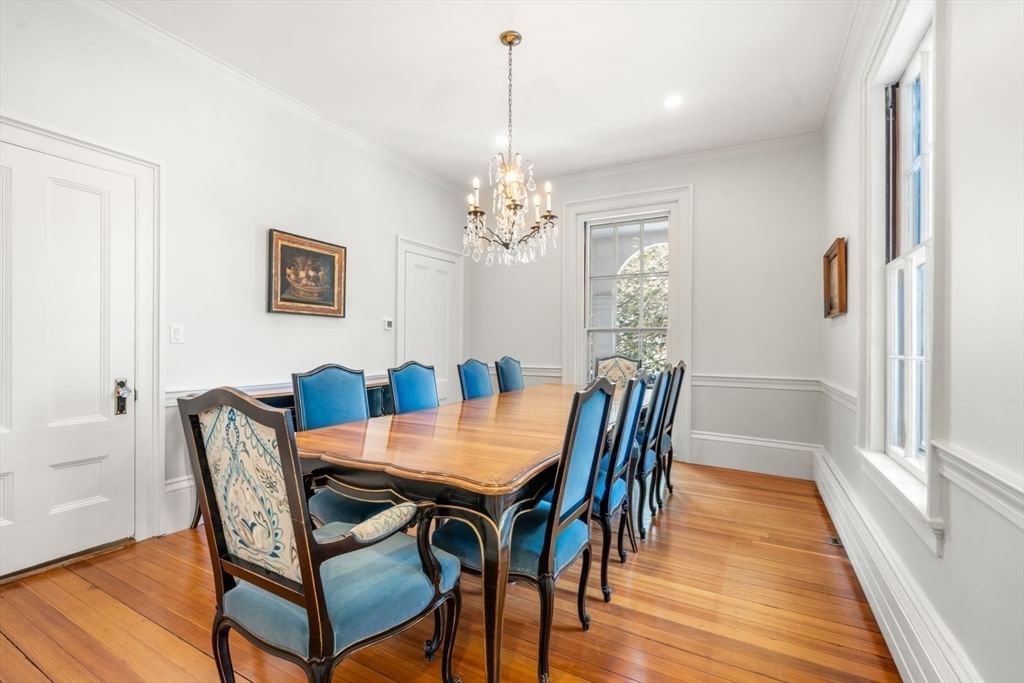 269 Franklin St Newton — Photo 6 of 30
