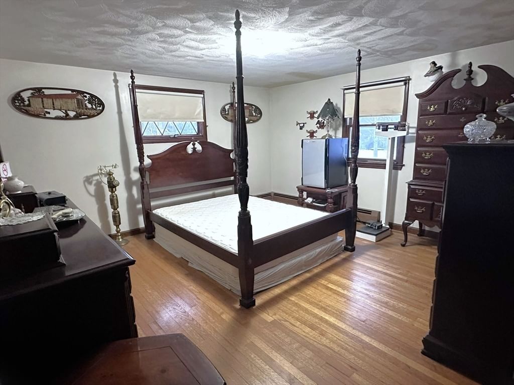 214 Sawdy Dr Westport — Photo 13 of 29