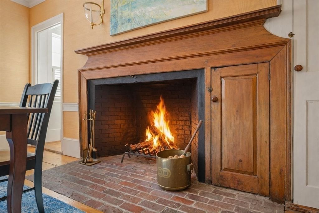 Listing Image 19