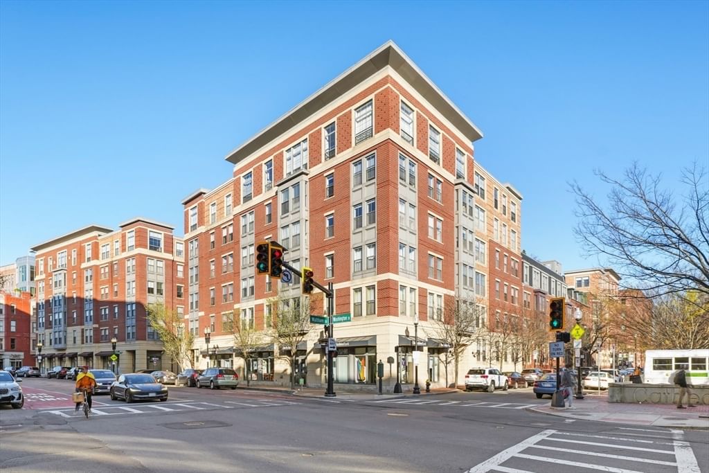 25 Savoy Street, Boston