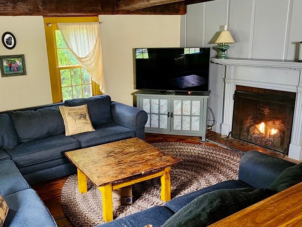 5 Putnam Hill Rd Sutton — Photo 15 of 42