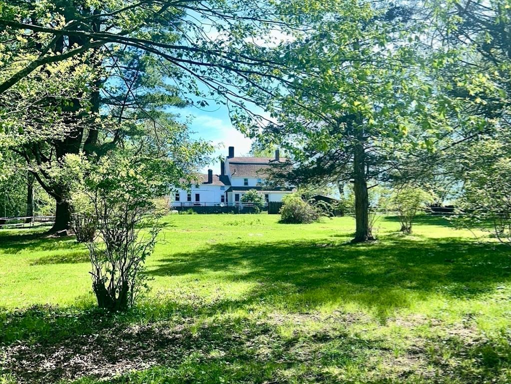 5 Putnam Hill Rd Sutton — Photo 36 of 42