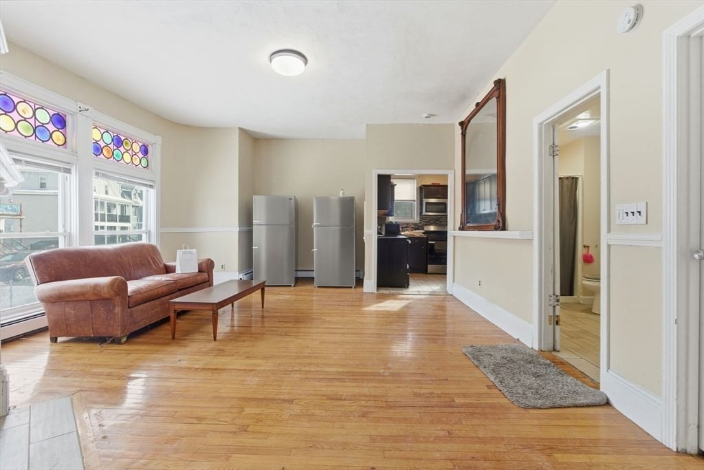162 Humboldt Ave Boston — Photo 6 of 42