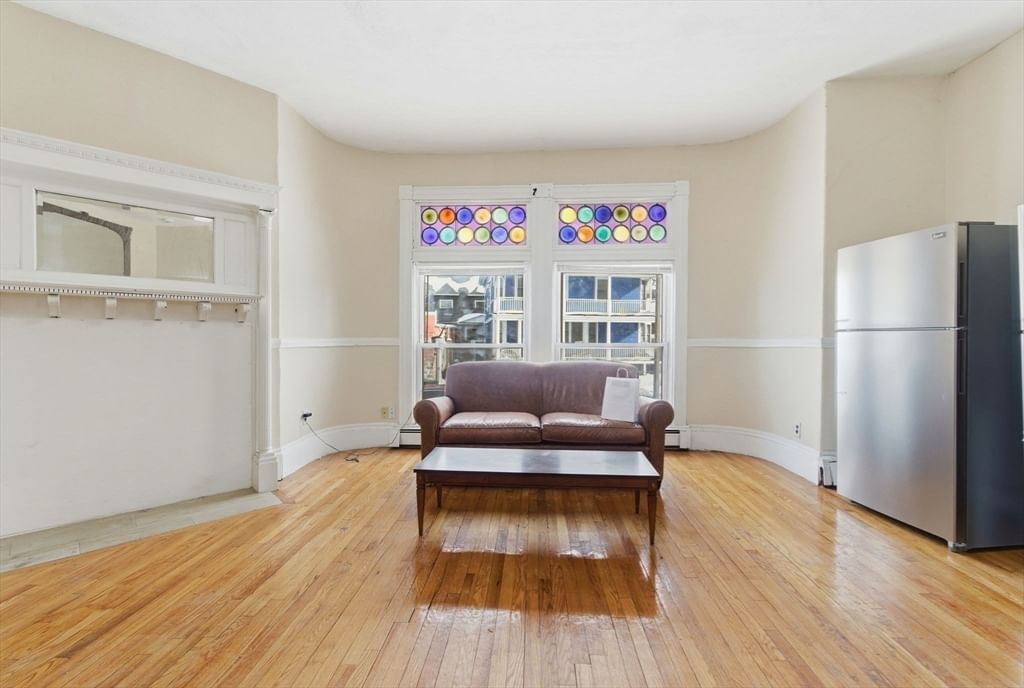 162 Humboldt Ave Boston — Photo 7 of 42