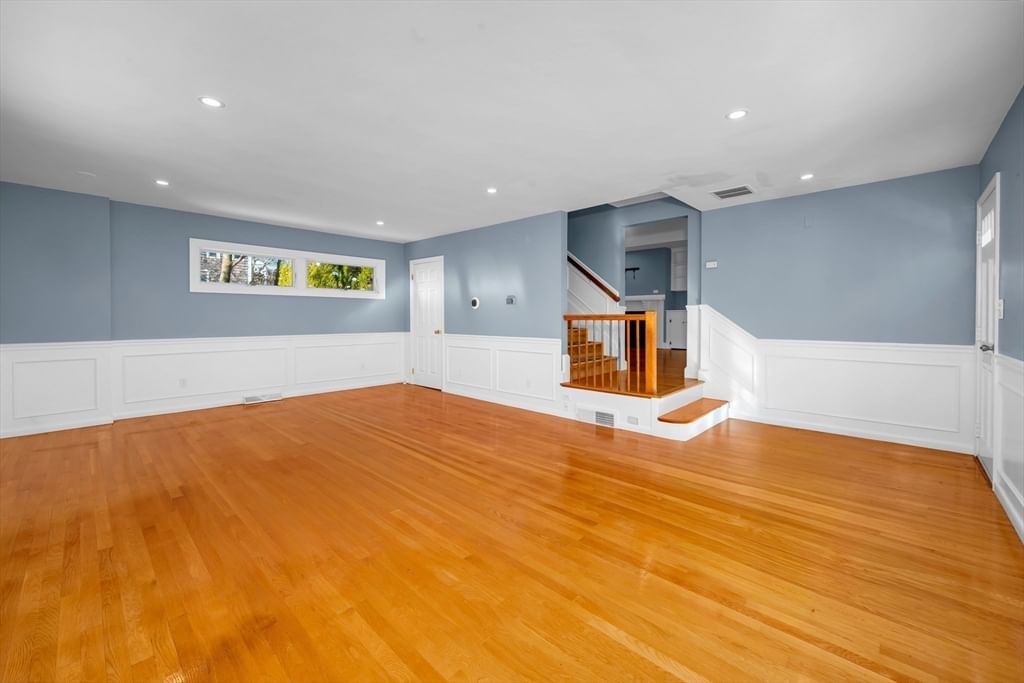6 Smith Ln #6 Manchester — Photo 11 of 38