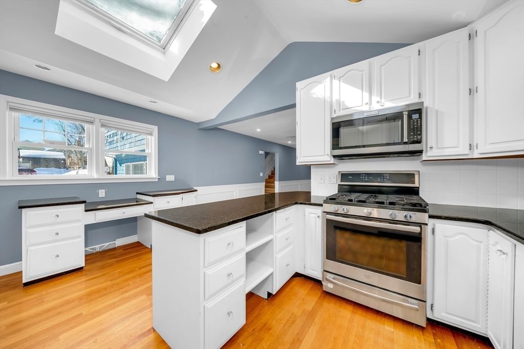 6 Smith Ln #6 Manchester — Photo 6 of 38
