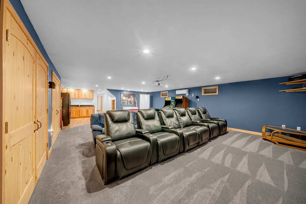11 Longwood Dr, Lunenburg, MA 01462 photo 3
