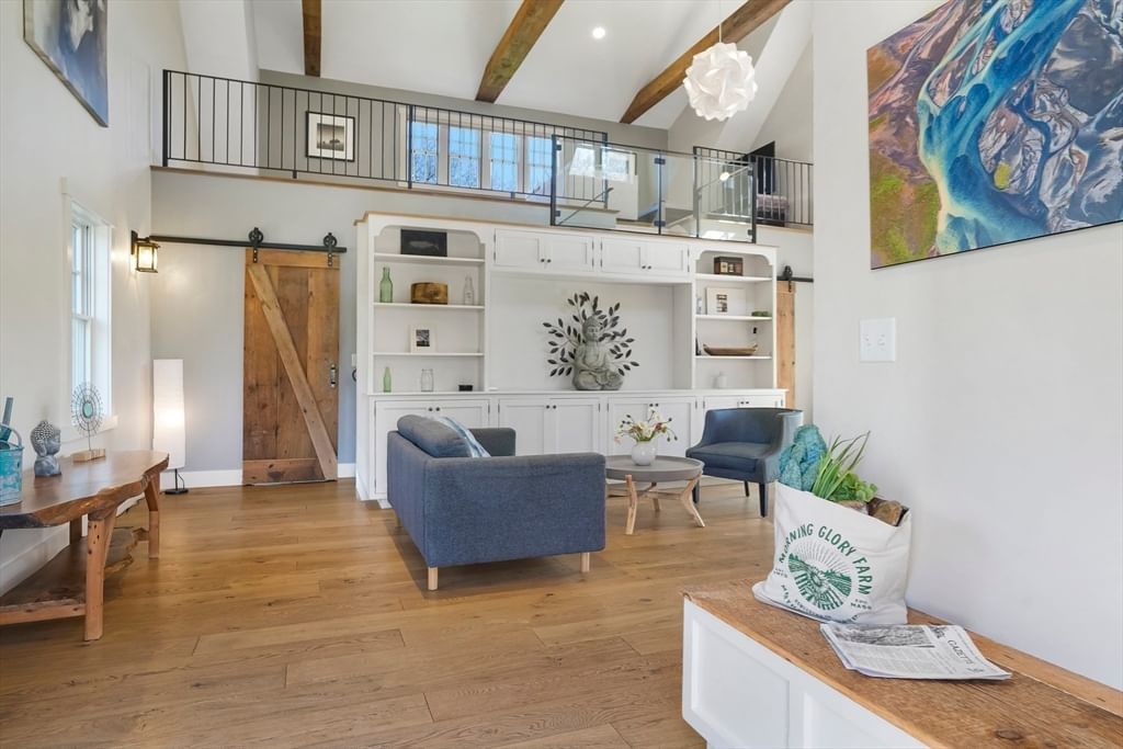 114 Meetinghouse Way Edgartown — Photo 18 of 25