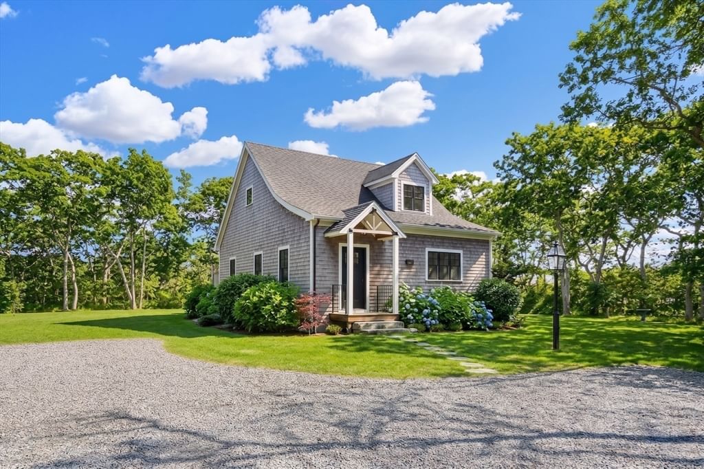 114 Meetinghouse Way Edgartown — Photo 25 of 25