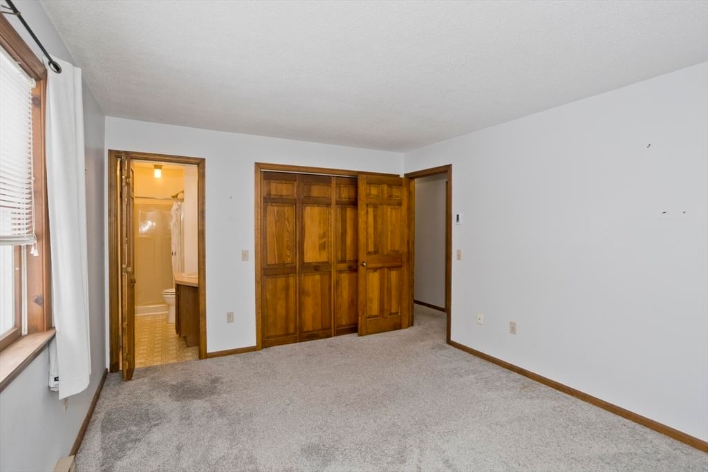 26 Falls Rd, Sunderland, MA 01375 photo 3