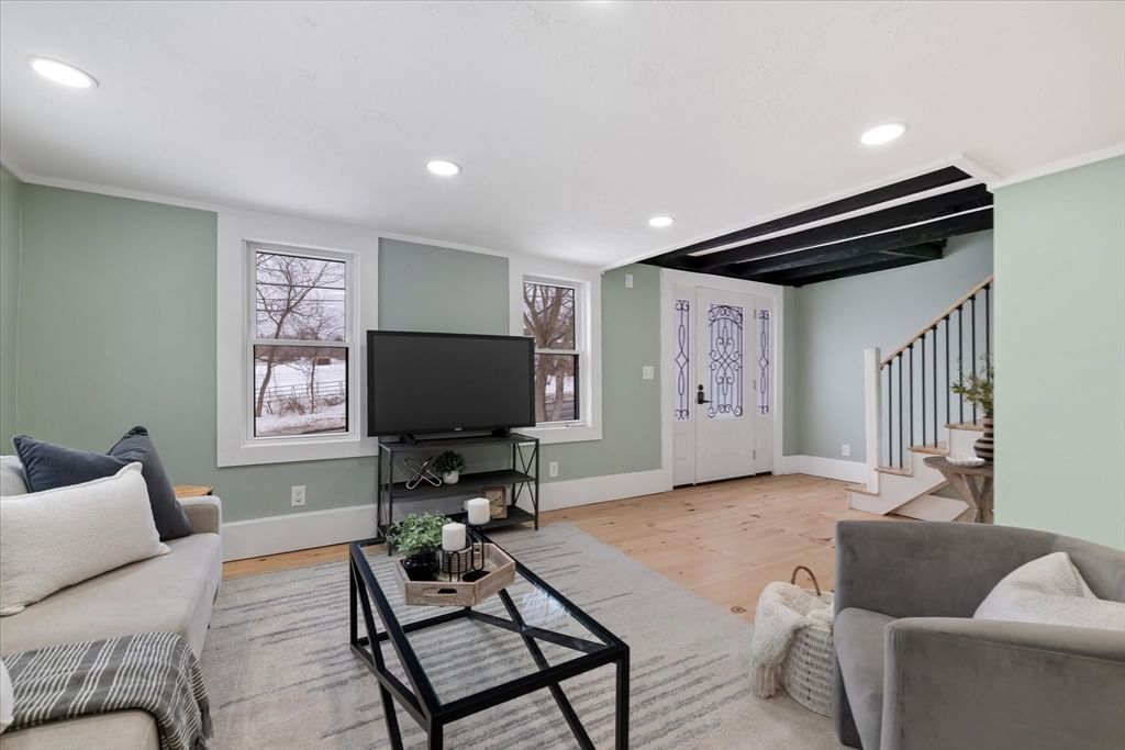 294 Boston Road Sutton — Photo 16 of 40