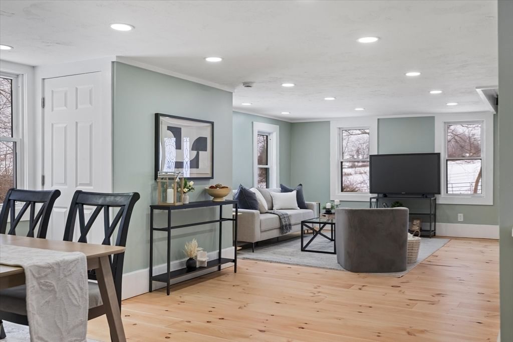 294 Boston Road Sutton — Photo 19 of 40