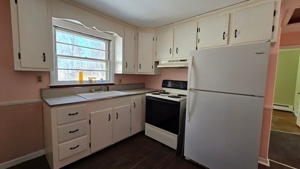 55 Grandview Ave, Worcester, MA 01603