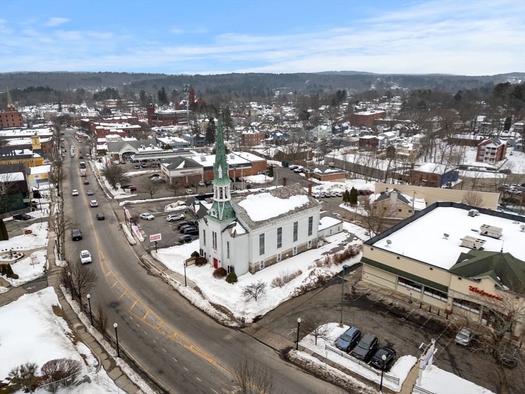 437 Main St Southbridge — Photo 27 of 31