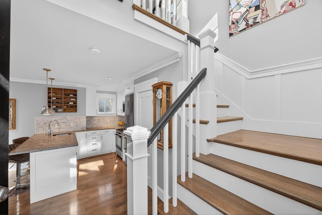600 Commercial Street #Unit 5 Provincetown — Photo 9 of 25