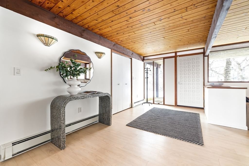 134 Rangeley Rd Brookline — Photo 15 of 27