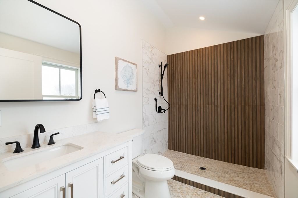 145 Main Street #4 Essex — Photo 8 of 17
