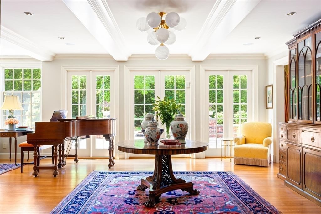 63 Goddard Avenue Brookline — Photo 3 of 41