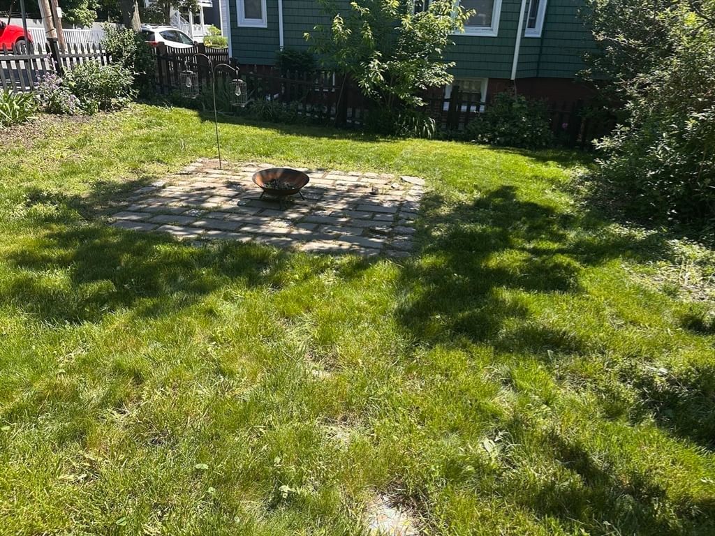 198 Byron St Boston — Photo 28 of 31
