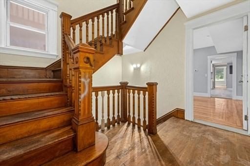 139 Lincoln St Worcester — Photo 12 of 38