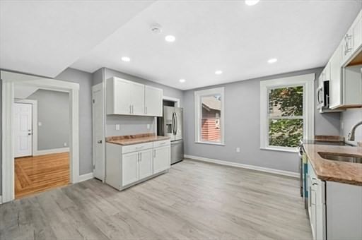 139 Lincoln St Worcester — Photo 16 of 38