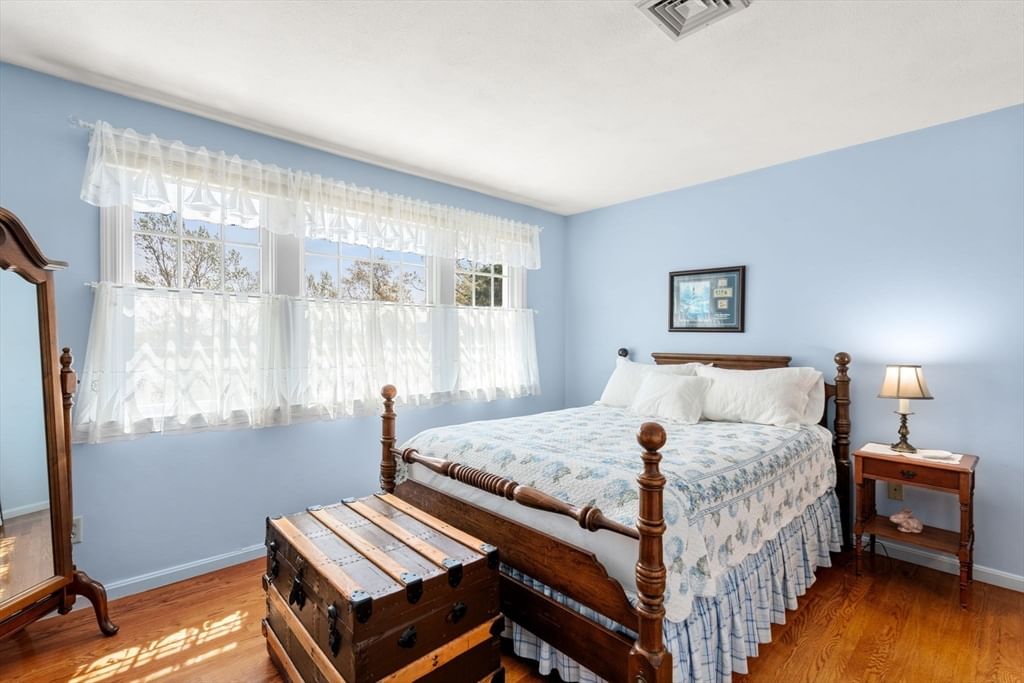 178 Atlantic Street Gloucester — Photo 18 of 32