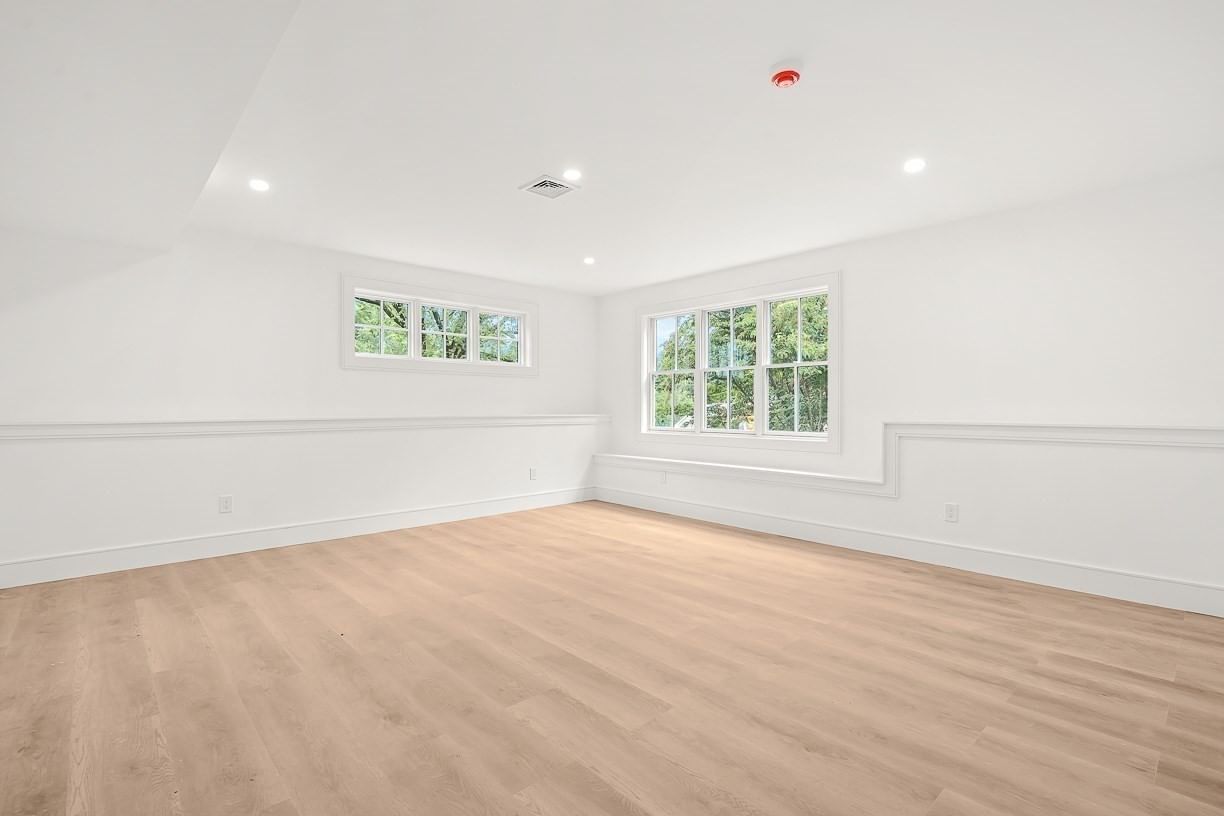 9 Albamont Road Winchester — Photo 40 of 42