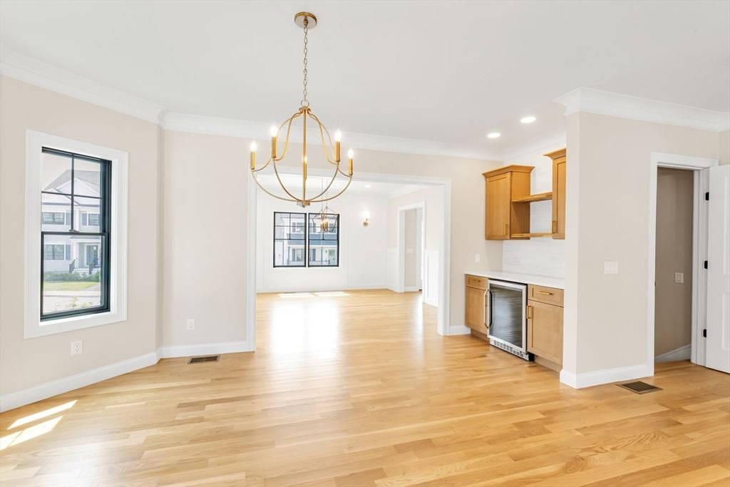 17 Starling Street Boston — Photo 18 of 25