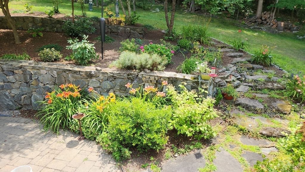 7 Tree Top Way Methuen — Photo 32 of 36