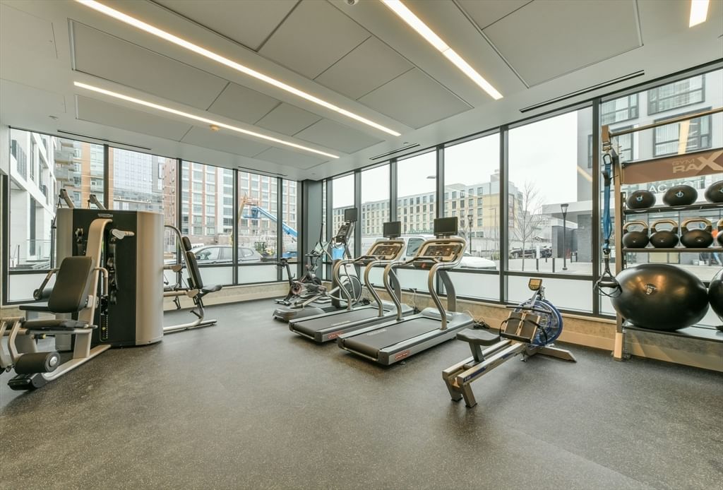 40 Traveler St #710 Boston — Photo 26 of 28