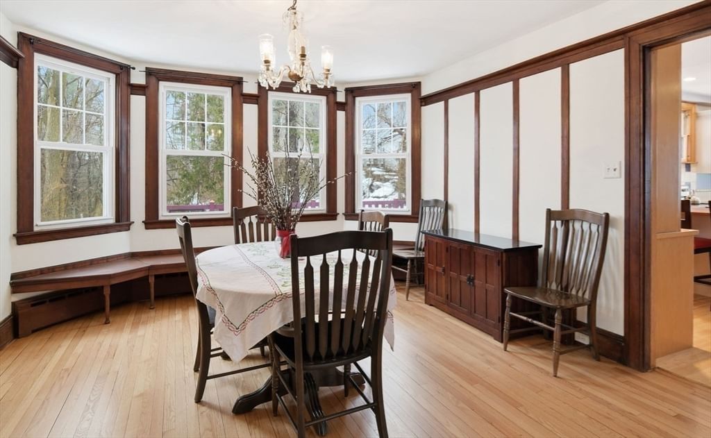 50 Mount Pleasant Amherst — Photo 11 of 41