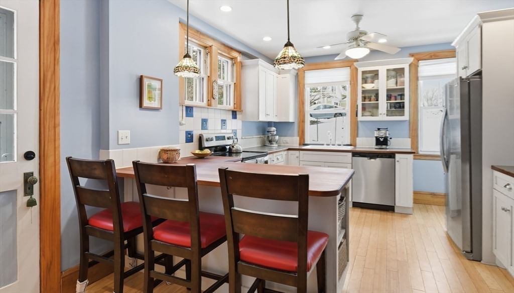 50 Mount Pleasant Amherst — Photo 14 of 41
