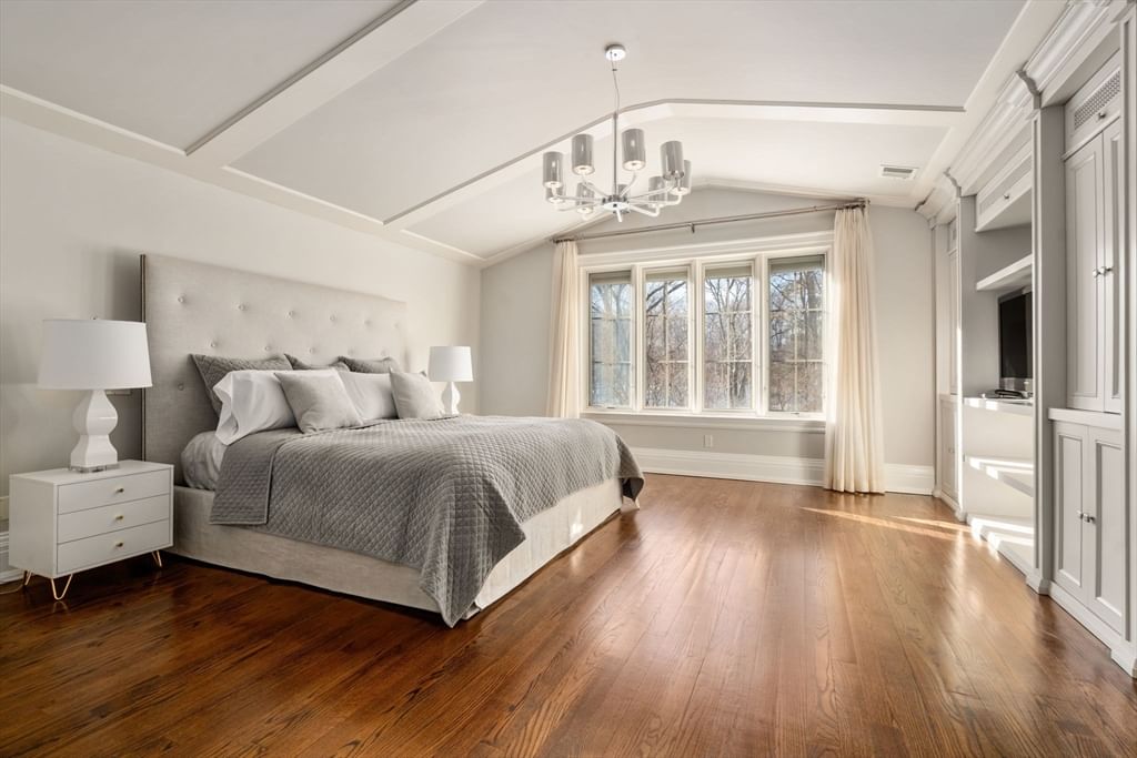 11 Hillcrest Road Weston — Photo 17 of 42
