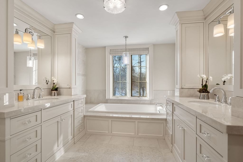 11 Hillcrest Road Weston — Photo 18 of 42