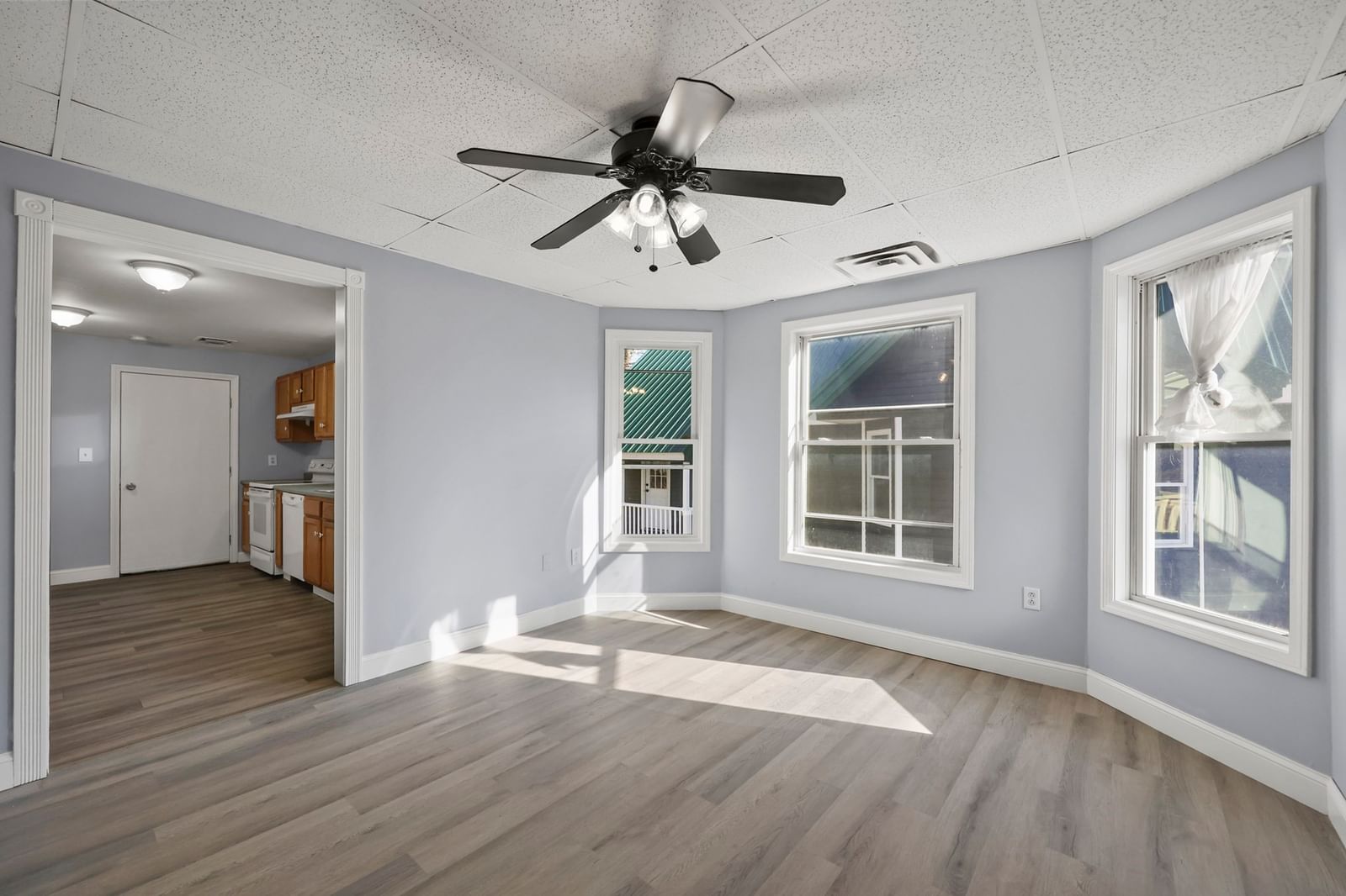 73-75 Hall St North Adams — Photo 16 of 32