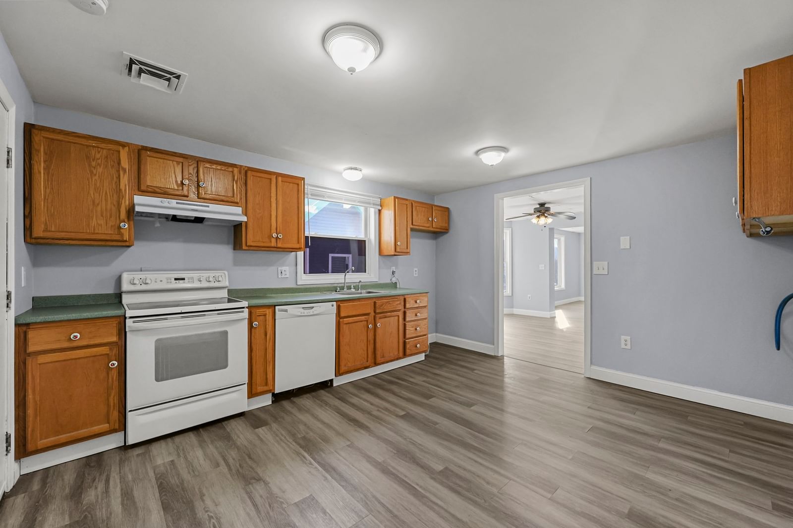73-75 Hall St North Adams — Photo 20 of 32