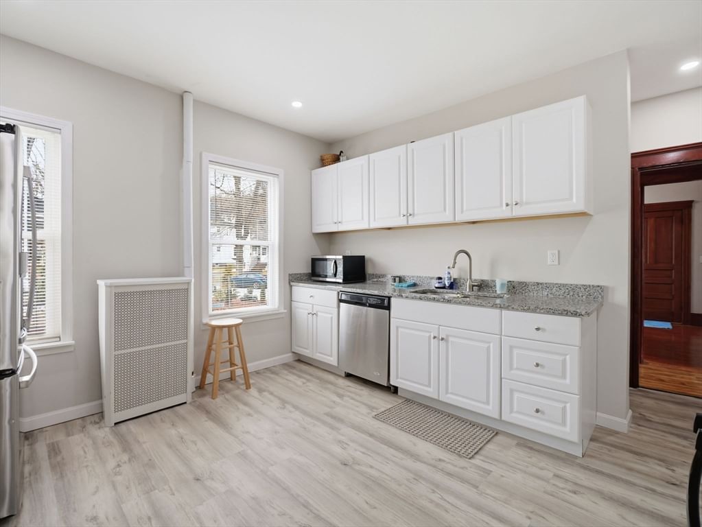 9 Englewood Ave, Worcester, MA, 9 Englewood Ave, Worcester, MA Photo #15