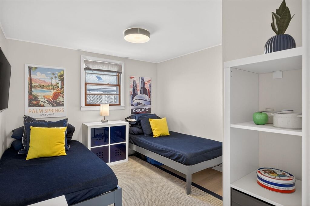 963 Commercial Street #Unit 7 Provincetown — Photo 17 of 23
