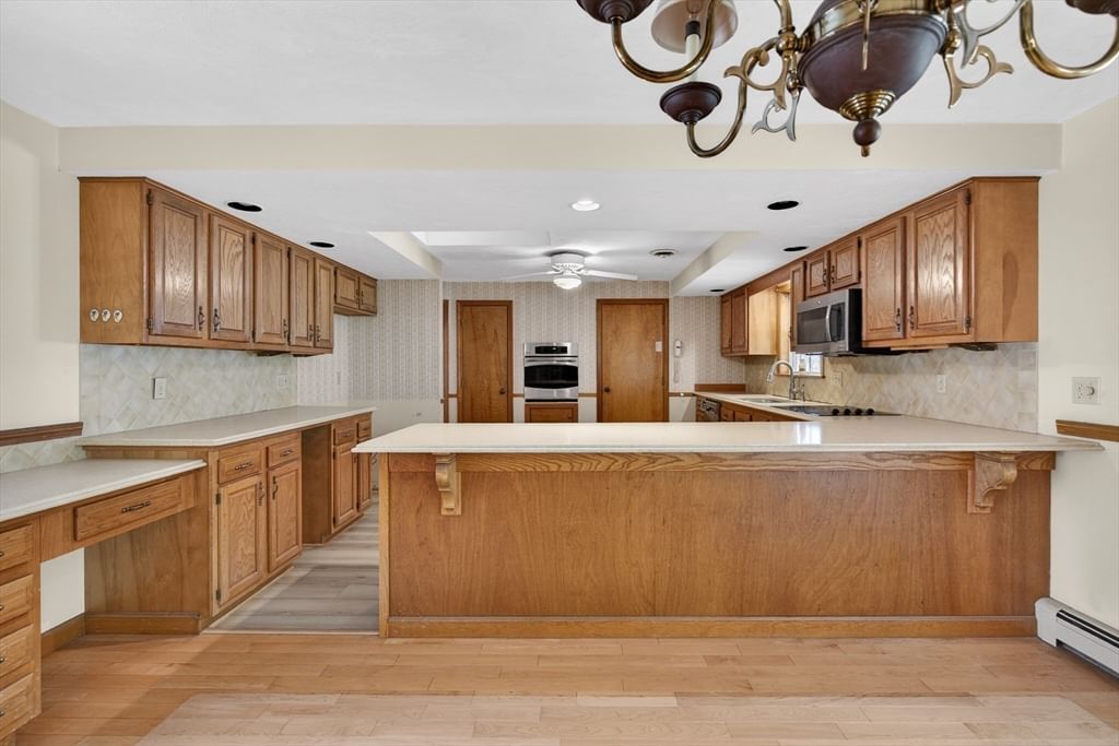 532 Hill St Raynham — Photo 13 of 42