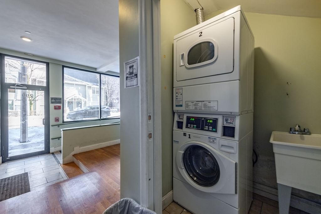 299 Dudley Street Boston — Photo 7 of 18